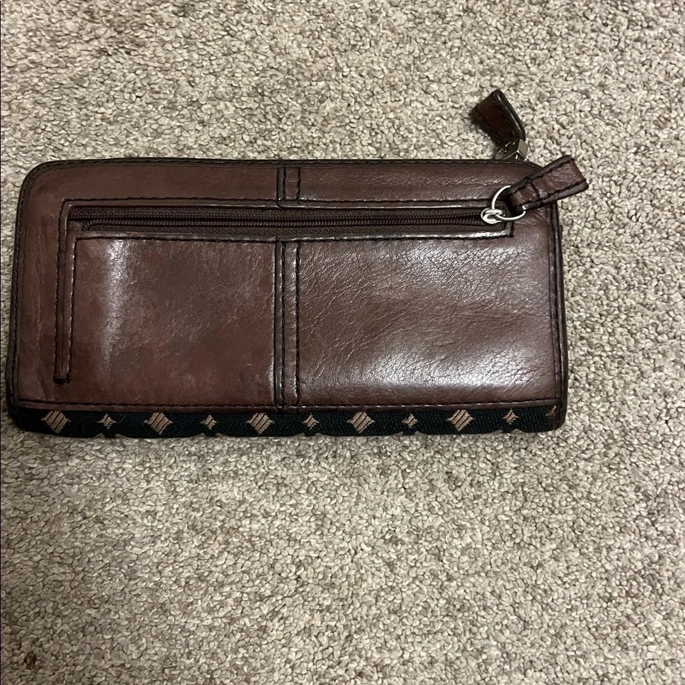 Fossil Black and Brown Patterned Wallet - Picture 2 of 3